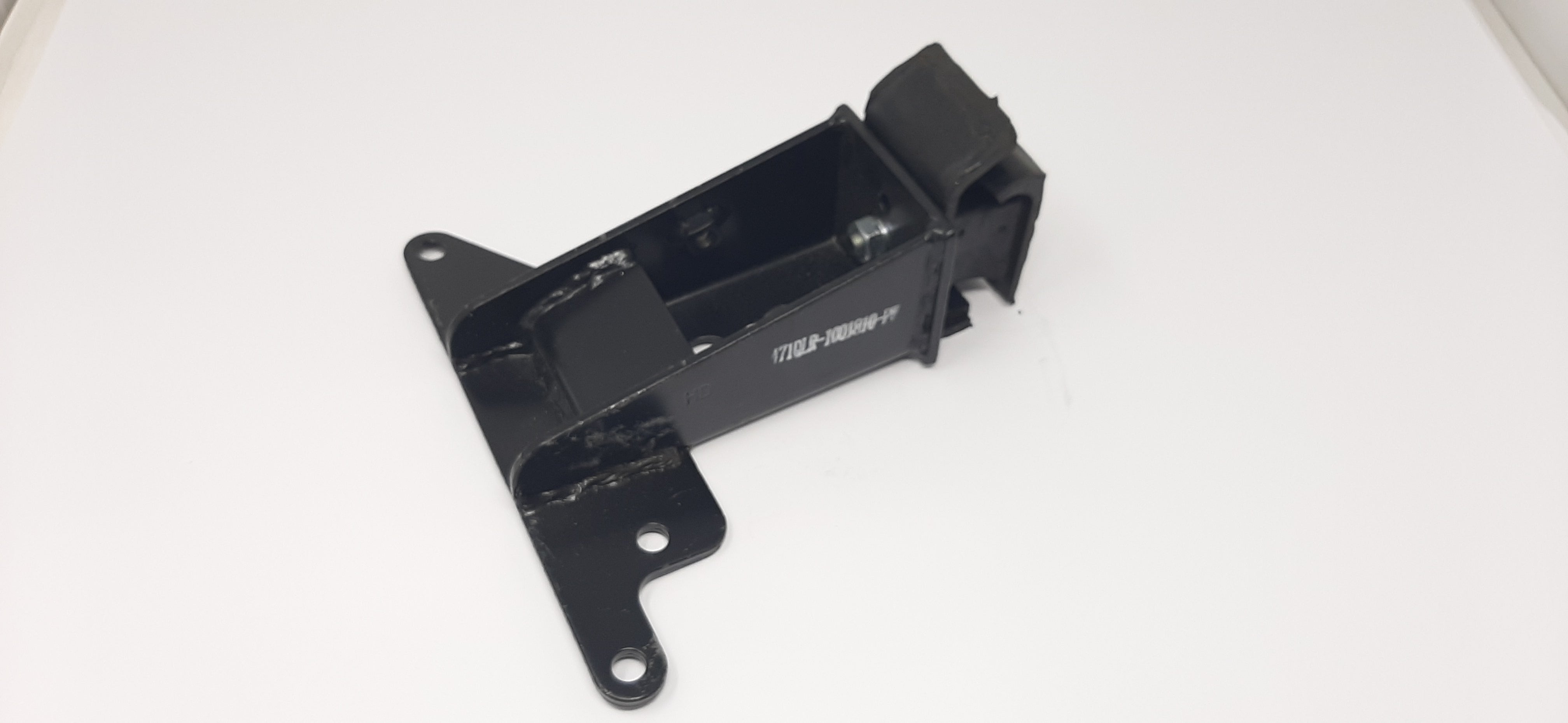 Supporto Motore DX Piaggio Porter Multitech B010251