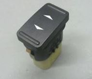 Pulsantiera per FORD FOCUS 2004 - 2007 Anteriore Lato Dx e Sx 6 Pin