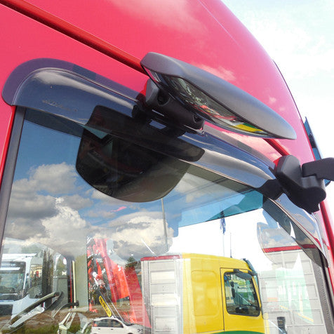 Deflettori Auto NISSAN CABSTAR 2006 - 2013 Anteriore