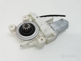Alzacristallo Sinistro SSANG YONG KYRONanno 2005 oe 8810009012