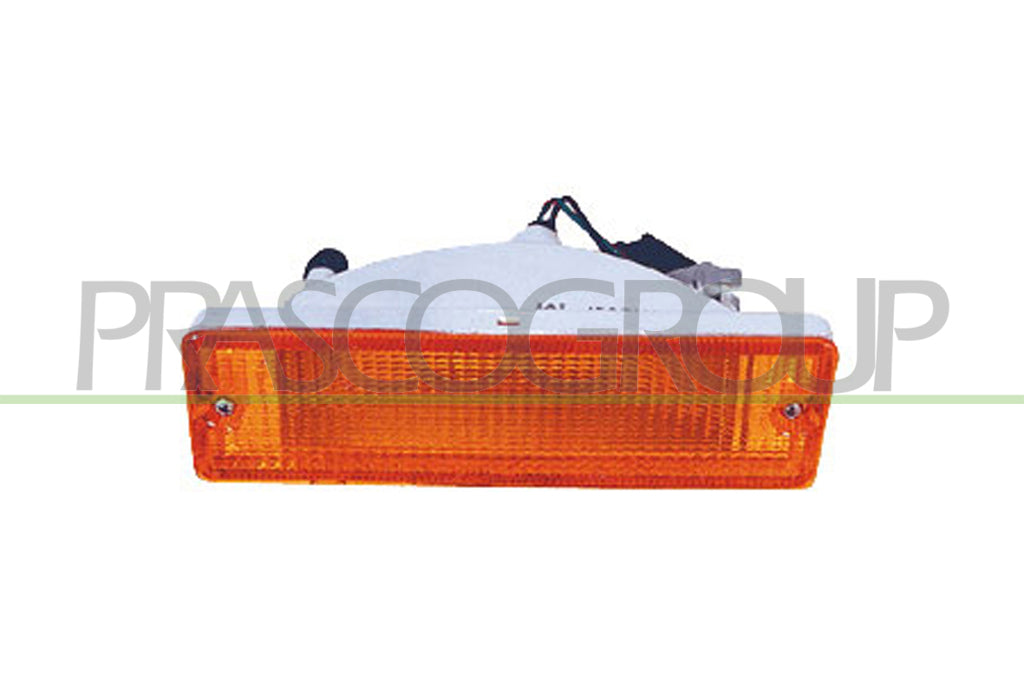 fanale destro paraurti anteriore arancio con portalampada mod 93 nissan terrano pathfinder king cab 2wd 4dw 1986 1997 ds2714313