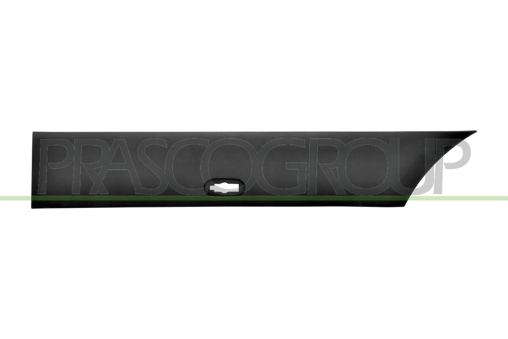 modanatura parafango posteriore sinistro parte anteriore nera goffrata con clips con foro luce ingombro mod passo lungo mercedes sprinter 2018 me9231434