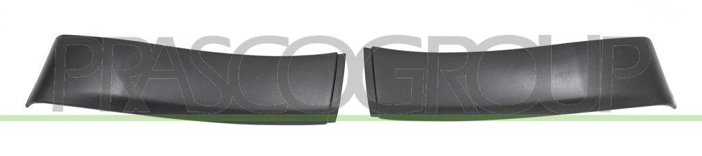 kit parte posteriore parafanghini posteriori neri goffrati 2 pezzi destro sinistro mod passo corto peugeot rifter 2018 2024 pg8001595