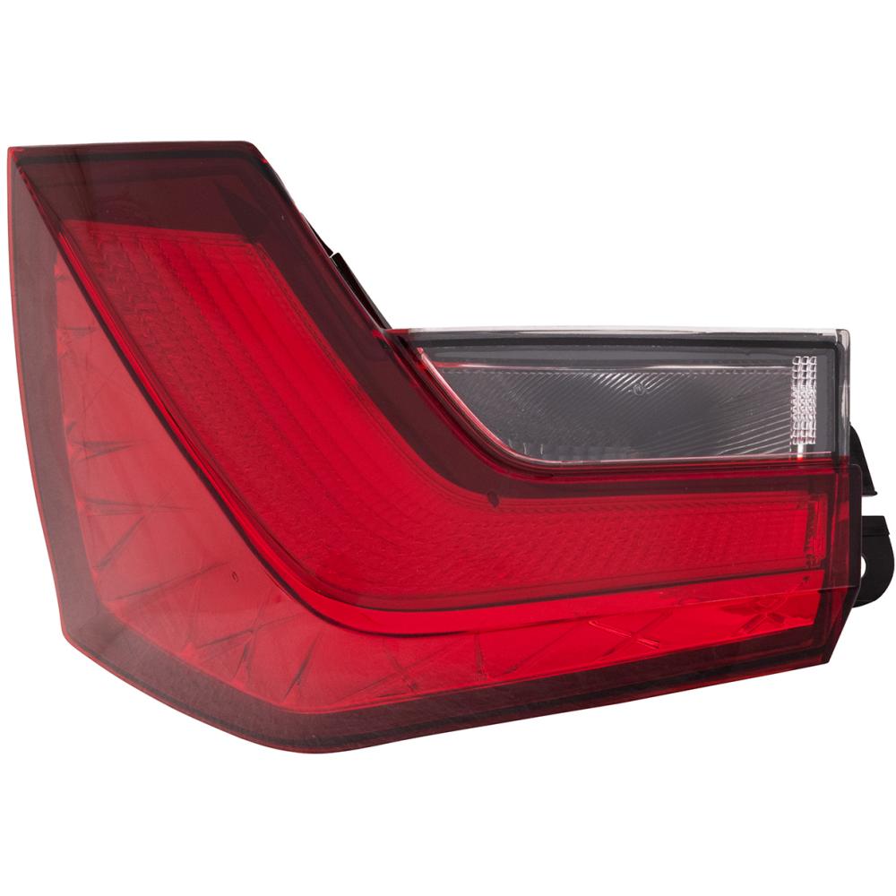 fanale posteriore destro con porta lampada esterno con cablaggio versione varroc skoda kamiq 2019 2024 sk7204053